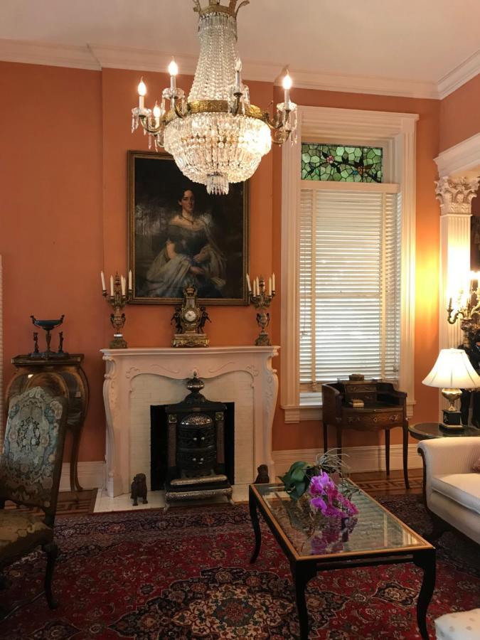メイコン Burke Mansion Bed & Breakfast エクステリア 写真