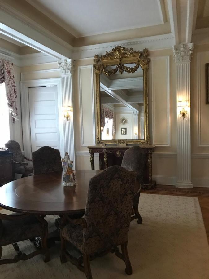 メイコン Burke Mansion Bed & Breakfast エクステリア 写真