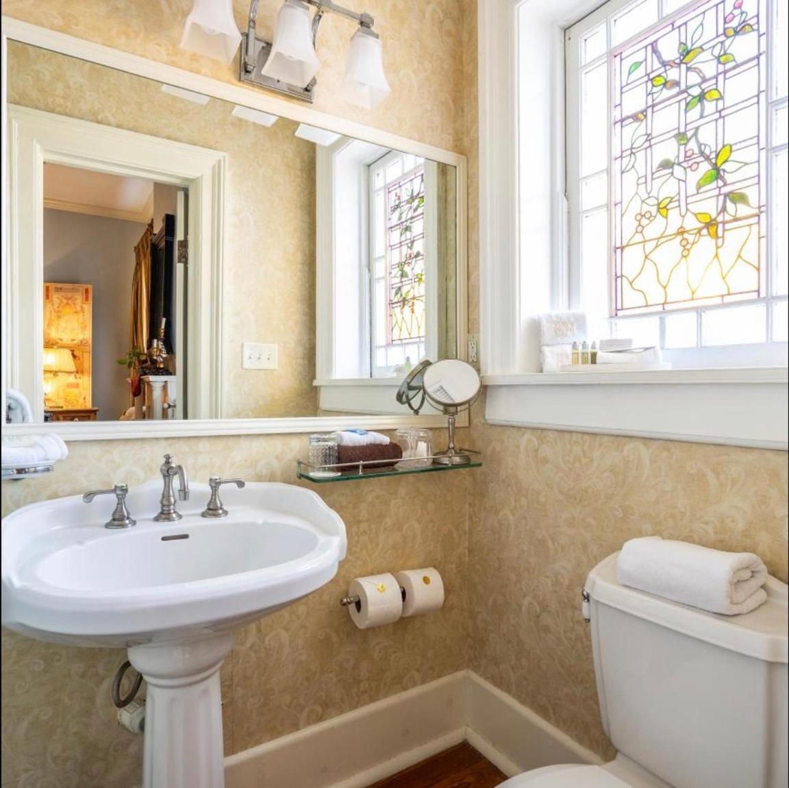 メイコン Burke Mansion Bed & Breakfast エクステリア 写真